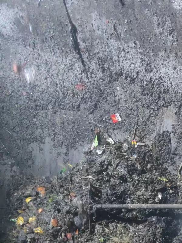 陆川污水池清理